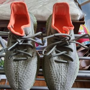 Adidas Yeezy Boost 350 V2